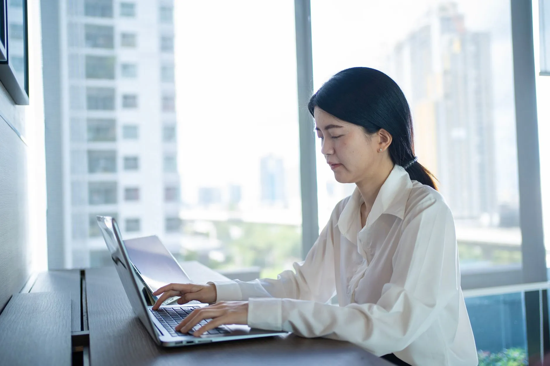 湖北企业系统集成实践：左眼眺科技解析软件开发与业务数字化落地路径