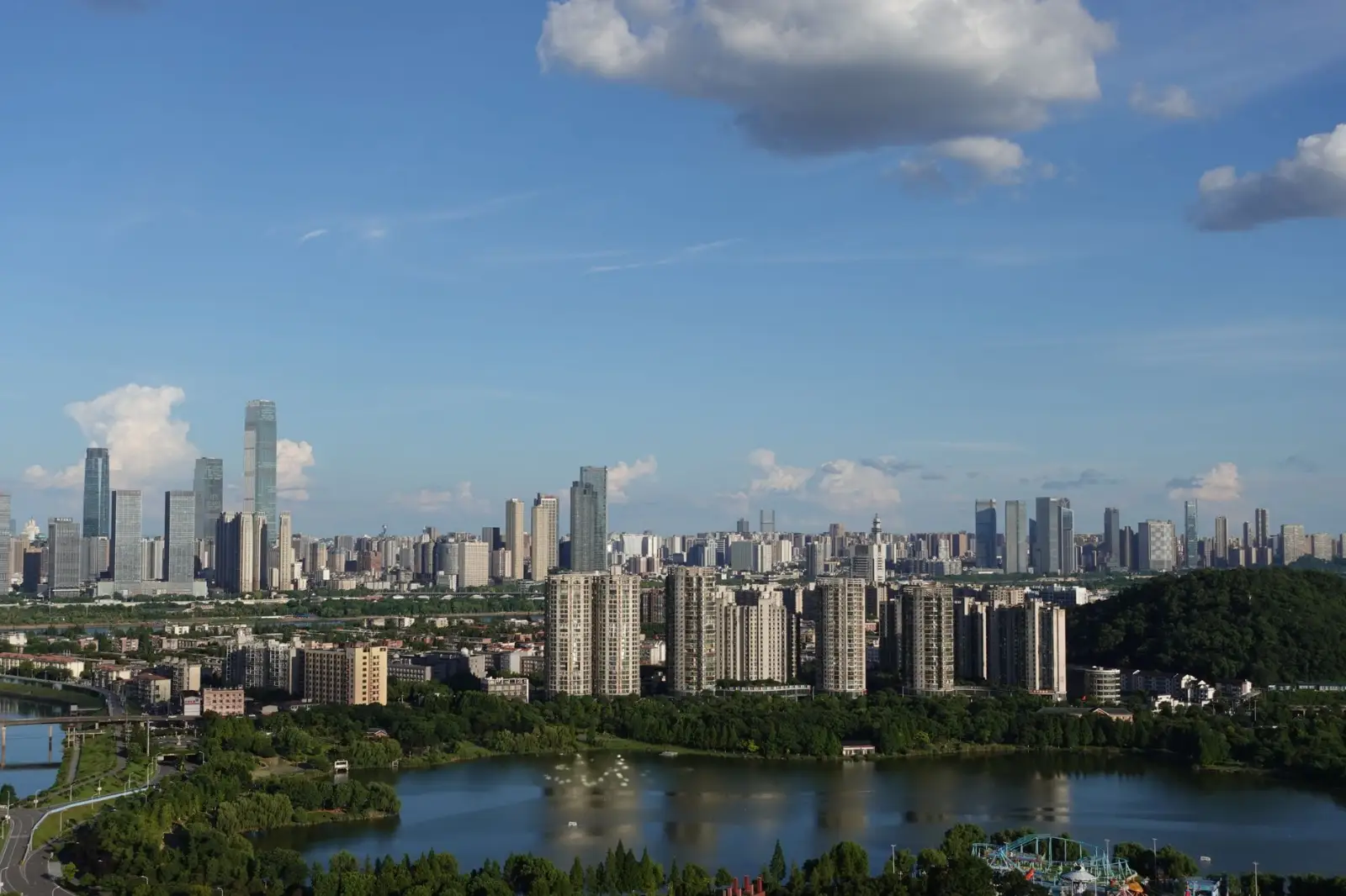 华中企业数字化转型中系统集成的关键实施路径