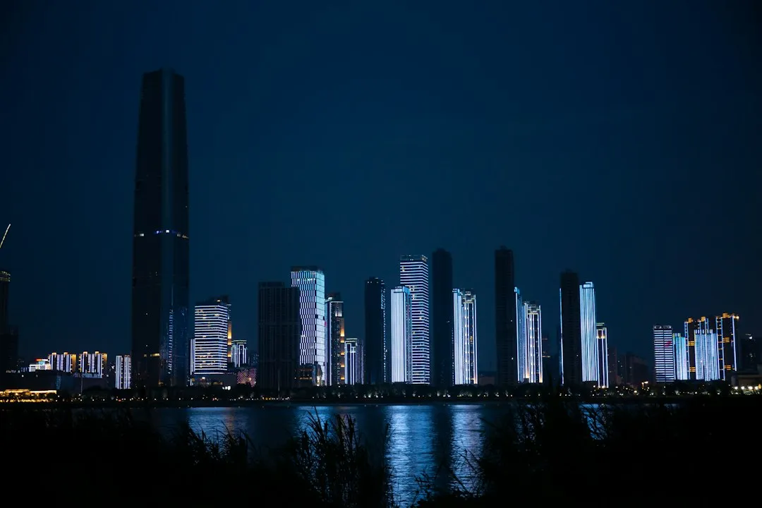 湖北左眼眺科技系统集成服务在中小企业数字化转型中的应用解析